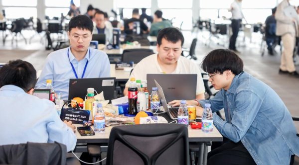 国际足联世界杯赛事入口 “脑暴”48小时，上海创客给人人第一大港画了张“疏堵道路图”
